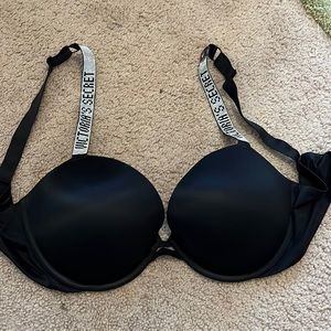 BRAND NEW Victoria Secret Bedazzled Push Up Bra 36 DD